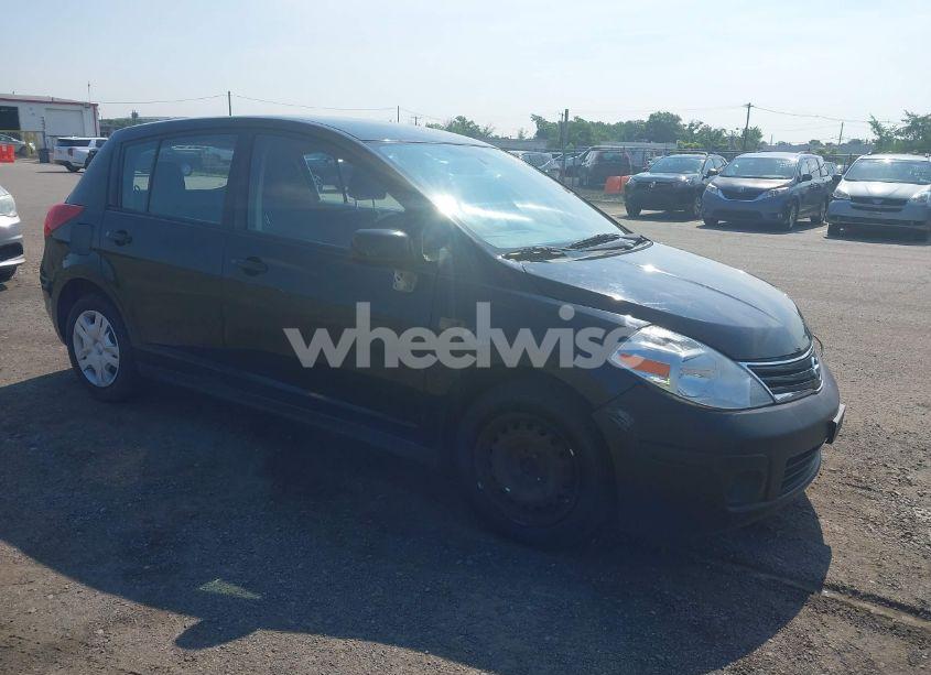 2011 Nissan Versa 1.8S (VIN 3N1BC1CP3BL502220) main photo