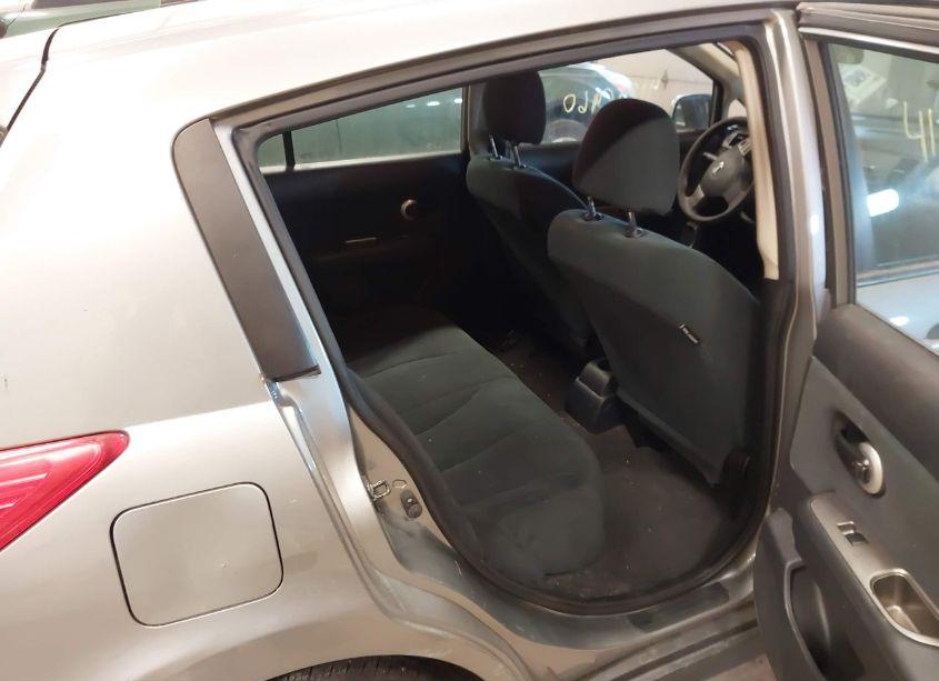 Photo 8 of 2010 Nissan Versa 1.8S (VIN 3N1BC1CP4AL369725)