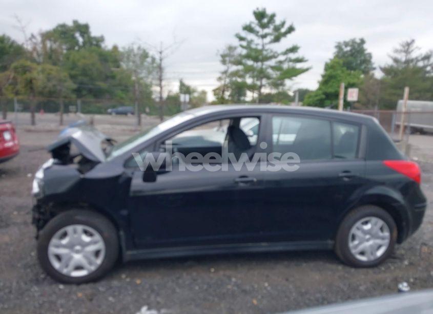 Photo 15 of 2011 Nissan Versa 1.8S (VIN 3N1BC1CP4BL369385)