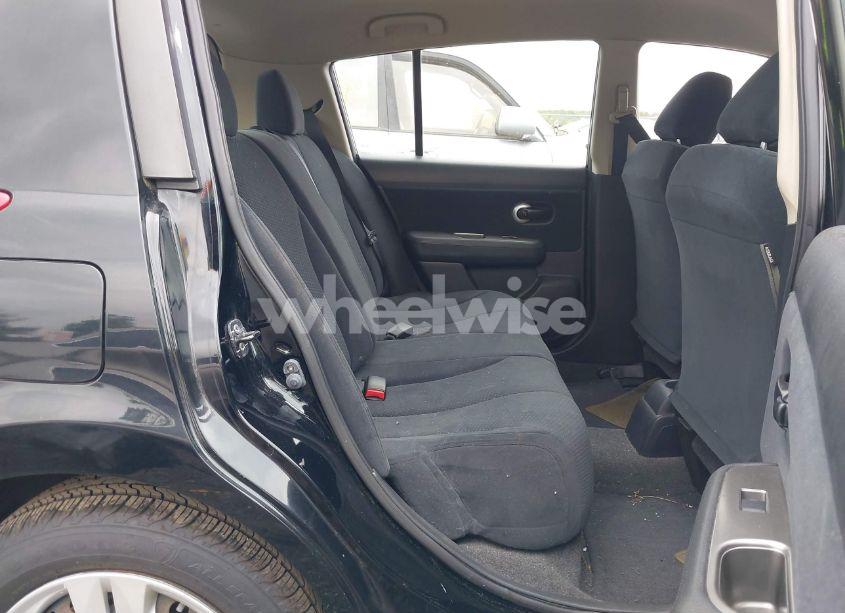 Photo 8 of 2011 Nissan Versa 1.8S (VIN 3N1BC1CP4BL369385)