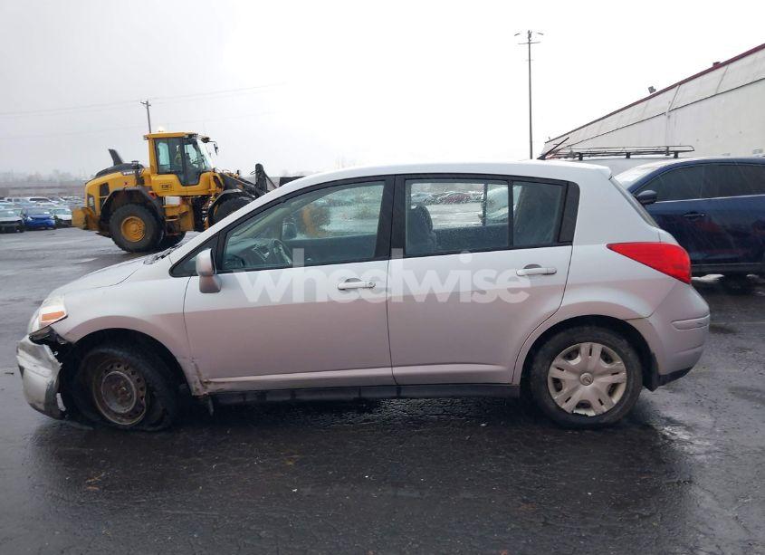 Photo 14 of 2011 Nissan Versa 1.8S (VIN 3N1BC1CP4BL371590)