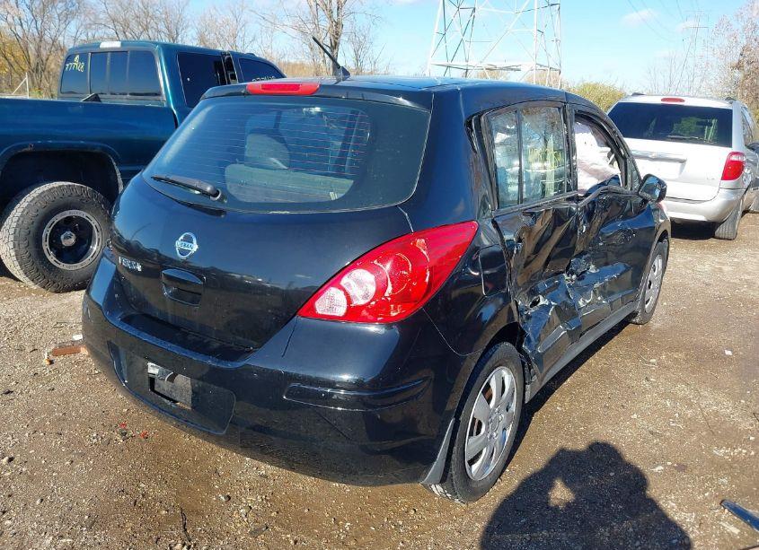 Photo 4 of 2011 Nissan Versa 1.8S (VIN 3N1BC1CP4BL423140)
