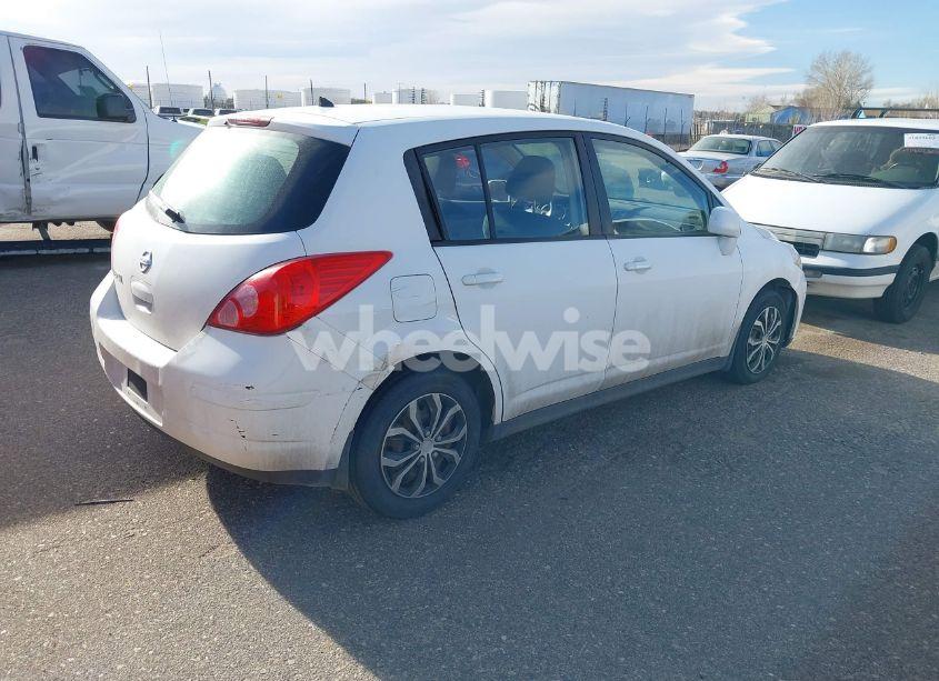 Photo 4 of 2011 Nissan Versa 1.8S (VIN 3N1BC1CP4BL441993)