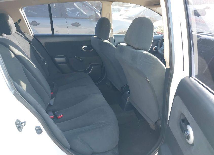 Photo 8 of 2011 Nissan Versa 1.8S (VIN 3N1BC1CP4BL452041)