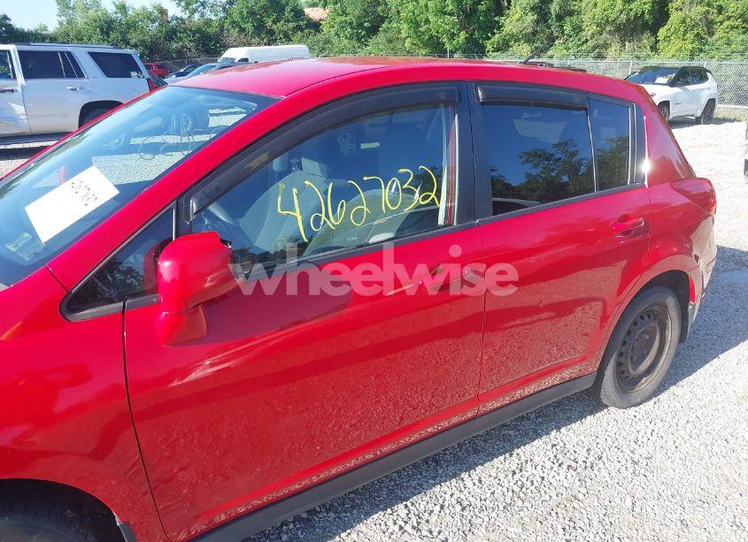 Photo 17 of 2011 Nissan Versa 1.8S (VIN 3N1BC1CP4BL485802)