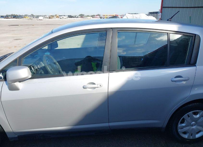 Photo 15 of 2011 Nissan Versa 1.8S (VIN 3N1BC1CP4BL497139)