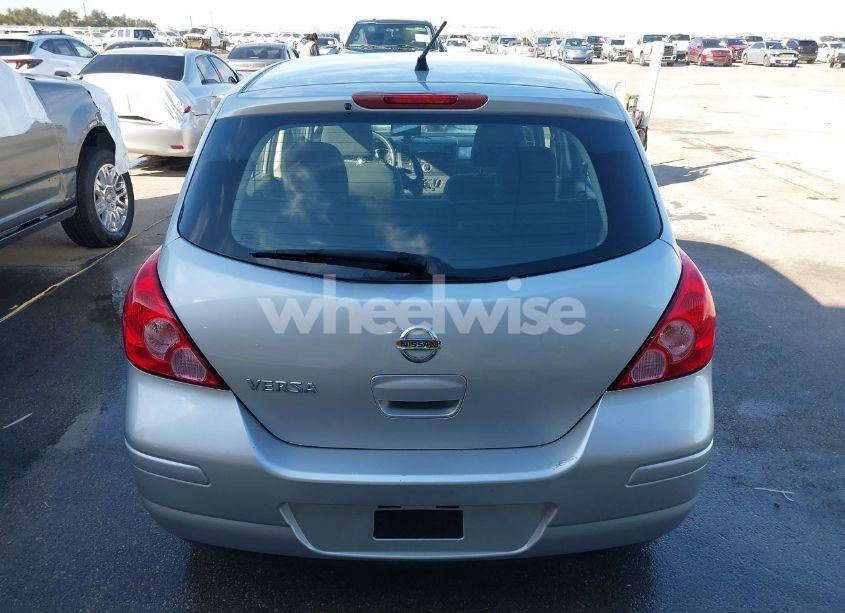 Photo 17 of 2011 Nissan Versa 1.8S (VIN 3N1BC1CP4BL497139)