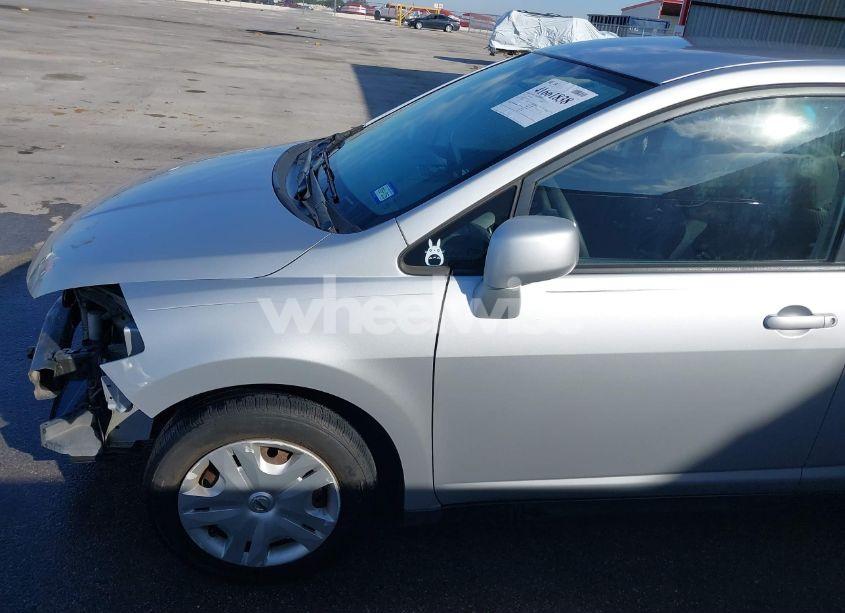 Photo 18 of 2011 Nissan Versa 1.8S (VIN 3N1BC1CP4BL497139)