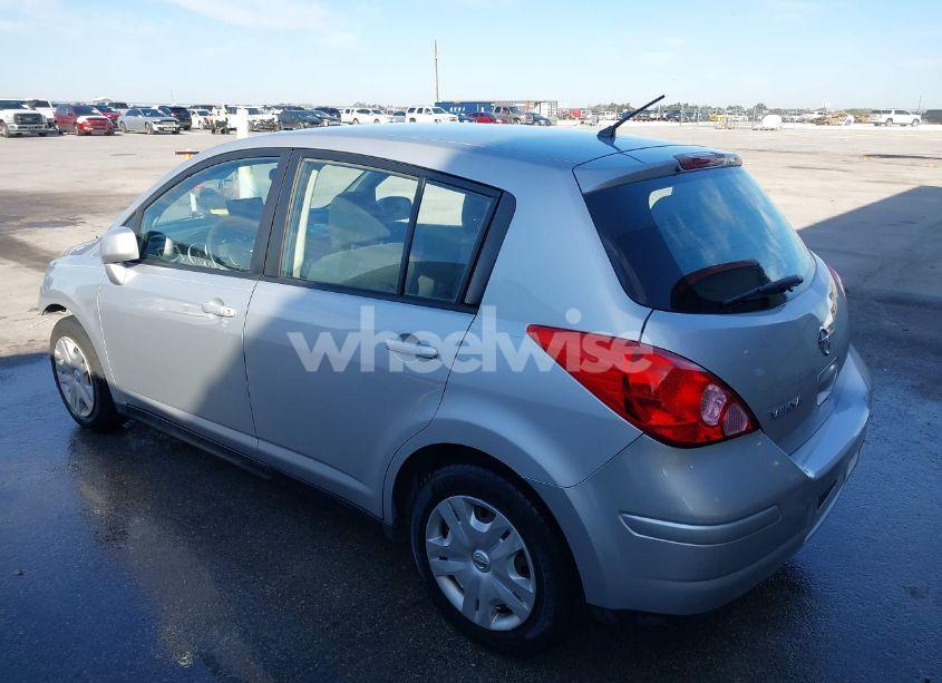 Photo 3 of 2011 Nissan Versa 1.8S (VIN 3N1BC1CP4BL497139)
