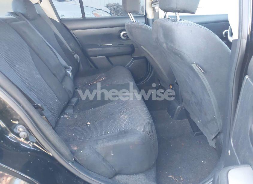 Photo 8 of 2010 Nissan Versa 1.8SL (VIN 3N1BC1CP5AL379616)