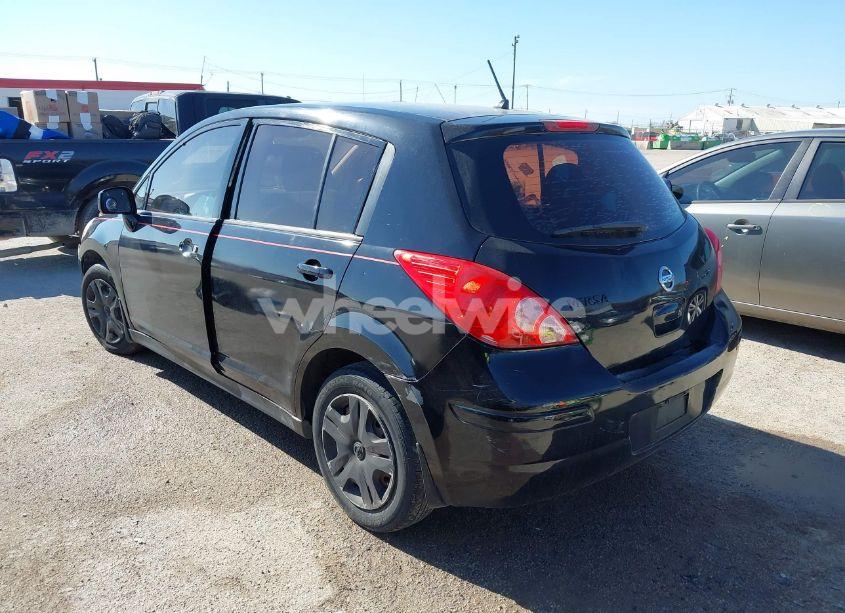 Photo 3 of 2011 Nissan Versa 1.8S (VIN 3N1BC1CP5BL377723)