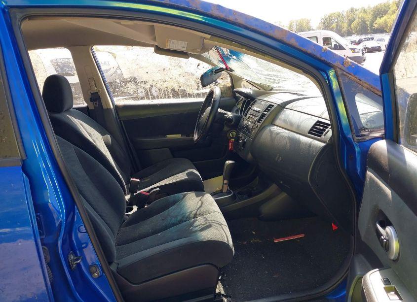 Photo 5 of 2011 Nissan Versa 1.8S (VIN 3N1BC1CP5BL414737)