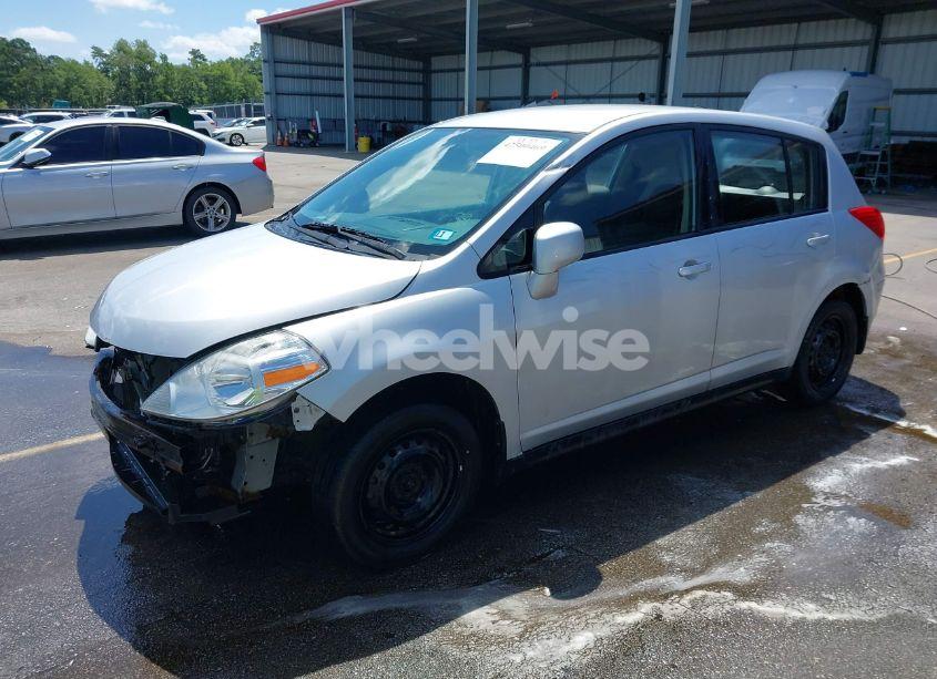 Photo 2 of 2011 Nissan Versa 1.8S (VIN 3N1BC1CP5BL425494)