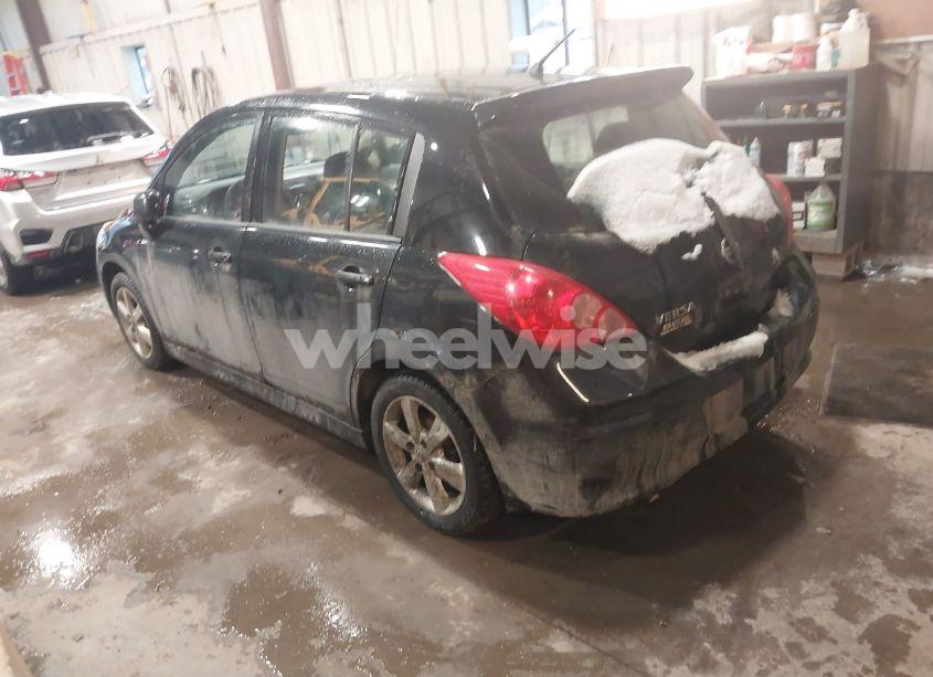 Photo 3 of 2011 Nissan Versa 1.8SL (VIN 3N1BC1CP5BL432607)