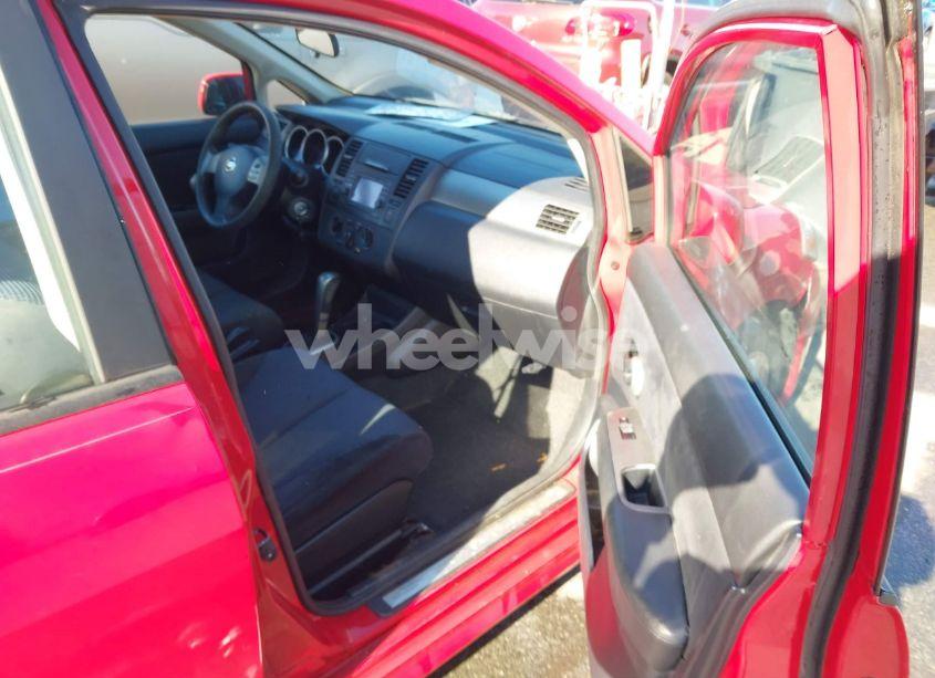 Photo 5 of 2011 Nissan Versa 1.8SL (VIN 3N1BC1CP5BL443770)