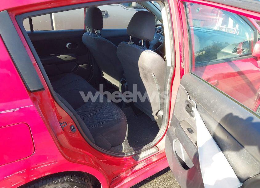 Photo 8 of 2011 Nissan Versa 1.8SL (VIN 3N1BC1CP5BL443770)