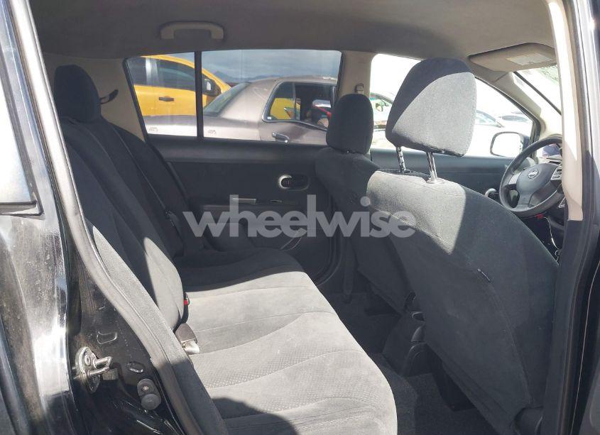 Photo 8 of 2011 Nissan Versa 1.8S (VIN 3N1BC1CP5BL495450)