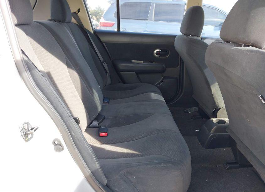 Photo 8 of 2011 Nissan Versa 1.8S (VIN 3N1BC1CP5BL507046)