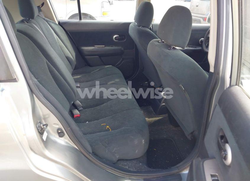 Photo 8 of 2011 Nissan Versa 1.8S (VIN 3N1BC1CP5BL509203)