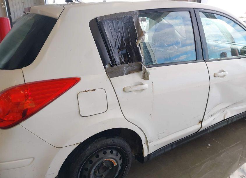 Photo 12 of 2010 Nissan Versa 1.8S (VIN 3N1BC1CP6AL431111)