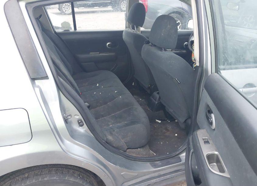 Photo 8 of 2010 Nissan Versa 1.8S (VIN 3N1BC1CP6AL439368)