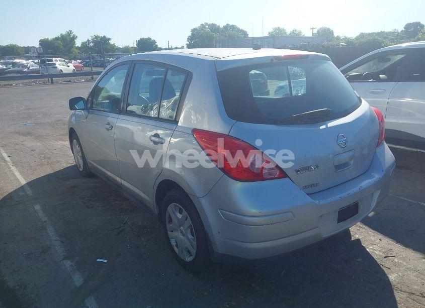 Photo 3 of 2011 Nissan Versa 1.8S (VIN 3N1BC1CP6BL386236)