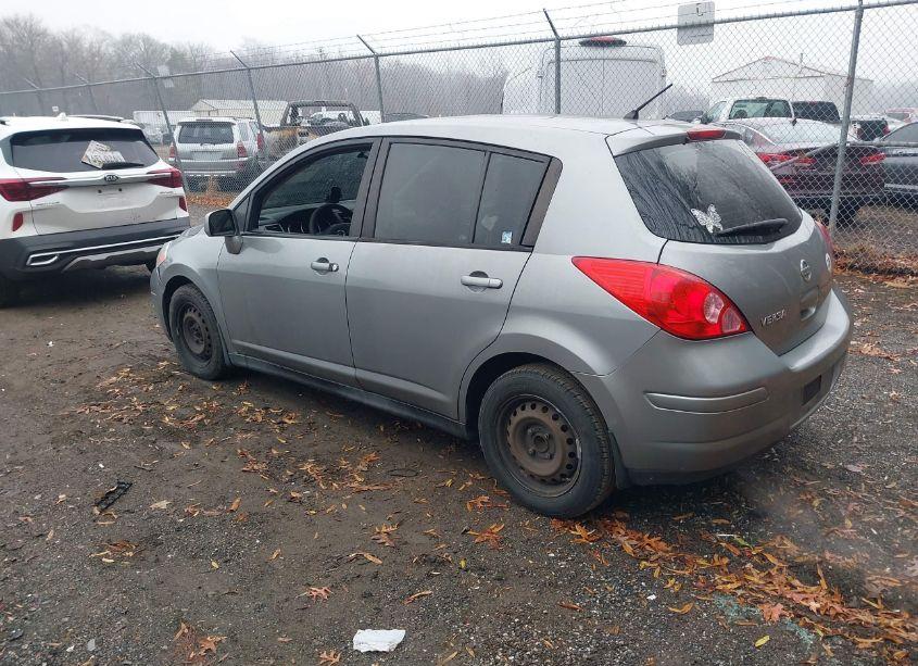 Photo 3 of 2011 Nissan Versa 1.8S (VIN 3N1BC1CP6BL395647)