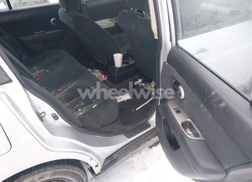 Photo 8 of 2011 Nissan Versa 1.8S (VIN 3N1BC1CP6BL397186)