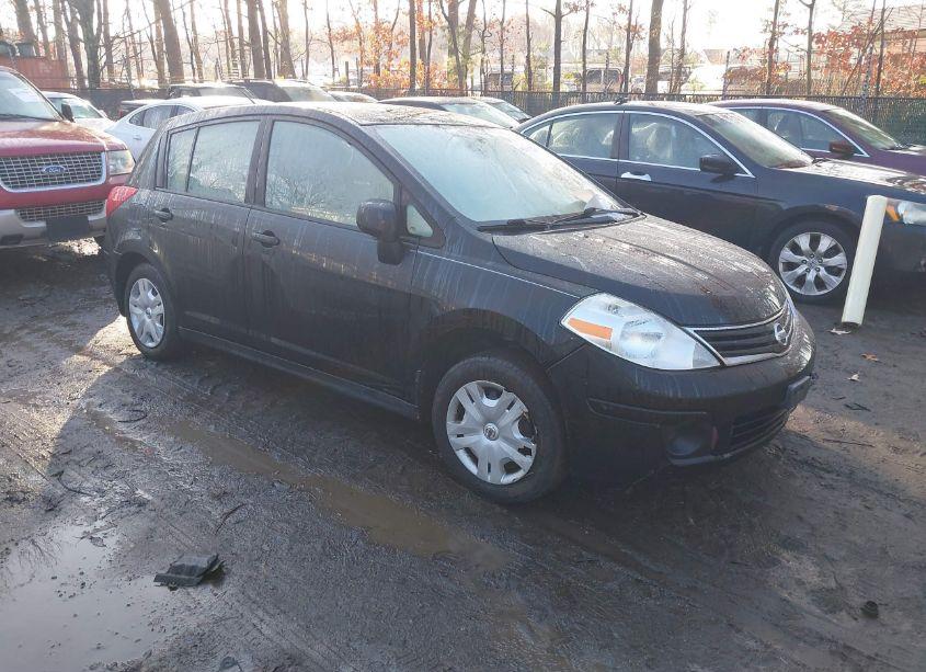 2011 Nissan Versa 1.8S (VIN 3N1BC1CP6BL402614) main photo