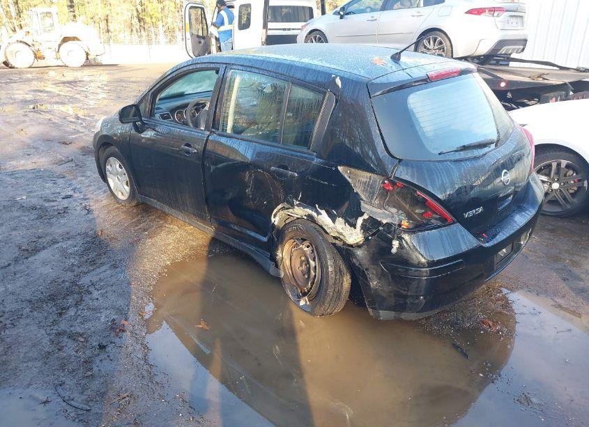 Photo 3 of 2011 Nissan Versa 1.8S (VIN 3N1BC1CP6BL402614)