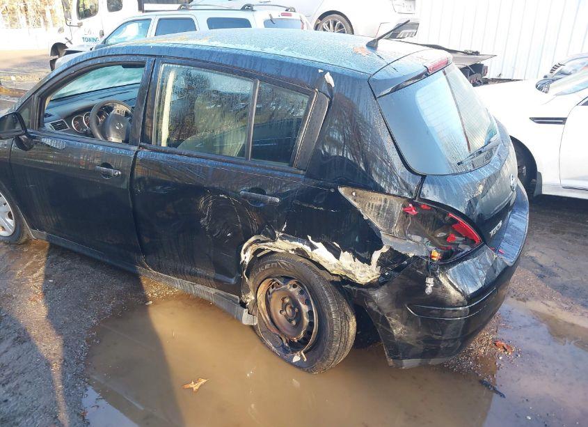 Photo 6 of 2011 Nissan Versa 1.8S (VIN 3N1BC1CP6BL402614)