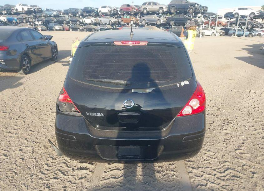 Photo 16 of 2011 Nissan Versa 1.8S (VIN 3N1BC1CP6BL403813)