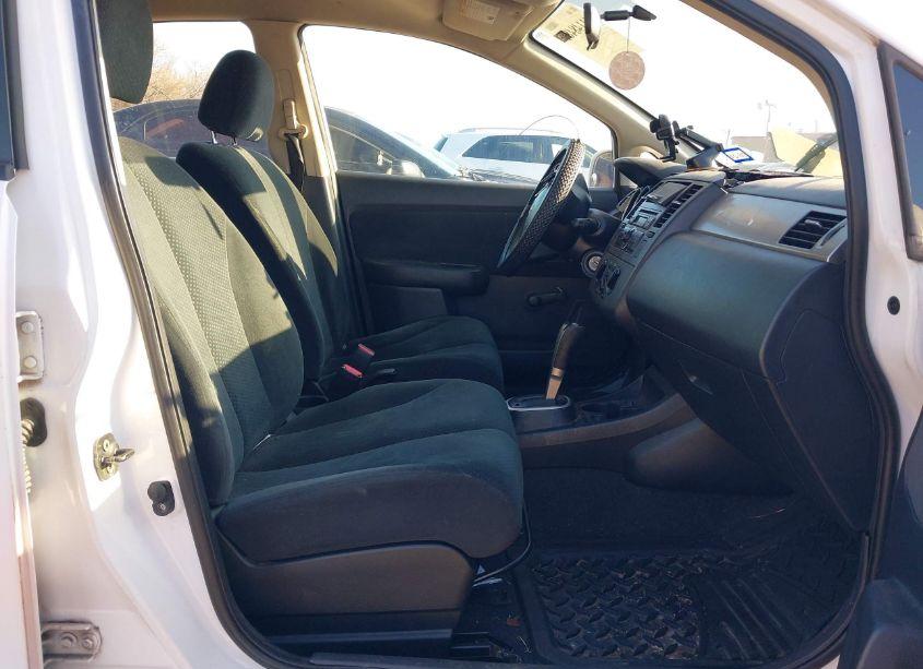 Photo 5 of 2011 Nissan Versa 1.8S (VIN 3N1BC1CP6BL430879)