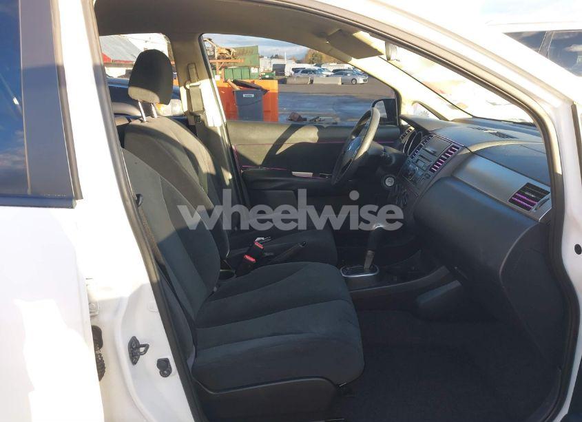 Photo 5 of 2011 Nissan Versa 1.8S (VIN 3N1BC1CP6BL459184)