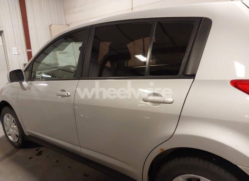 Photo 14 of 2011 Nissan Versa 1.8S (VIN 3N1BC1CP6BL491231)