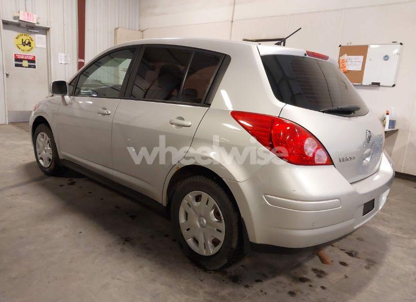 Photo 3 of 2011 Nissan Versa 1.8S (VIN 3N1BC1CP6BL491231)