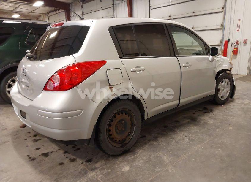 Photo 4 of 2011 Nissan Versa 1.8S (VIN 3N1BC1CP6BL491231)