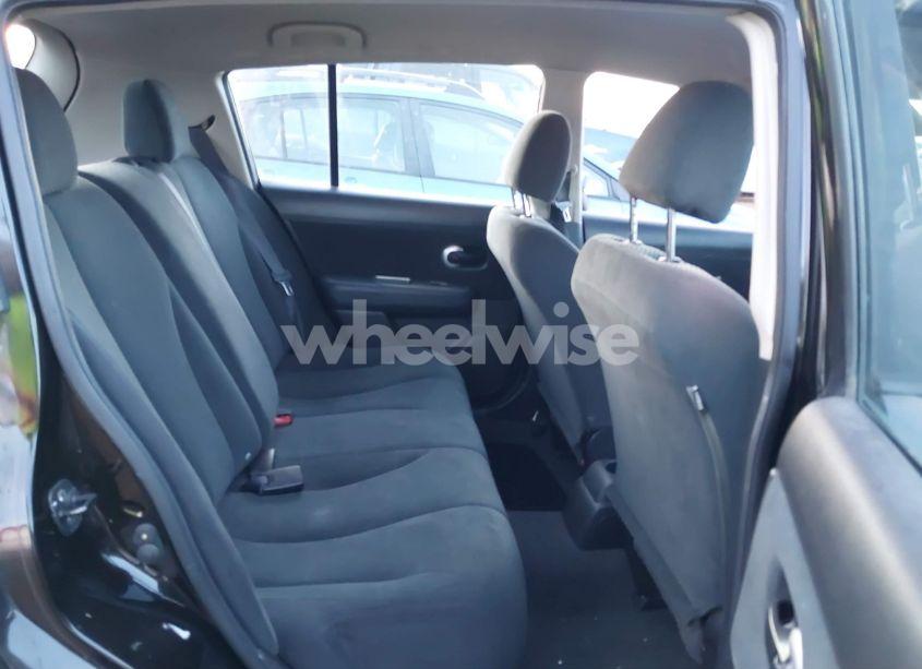 Photo 8 of 2011 Nissan Versa 1.8S (VIN 3N1BC1CP6BL506603)