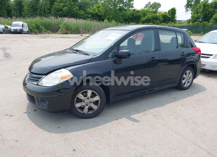 Photo 2 of 2011 Nissan Versa 1.8SL (VIN 3N1BC1CP6BL514619)