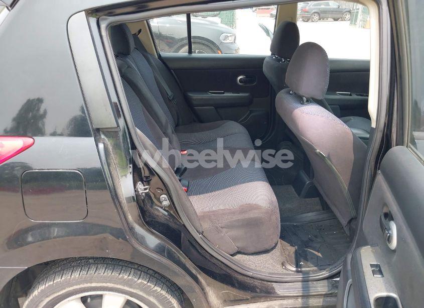 Photo 8 of 2011 Nissan Versa 1.8SL (VIN 3N1BC1CP6BL514619)