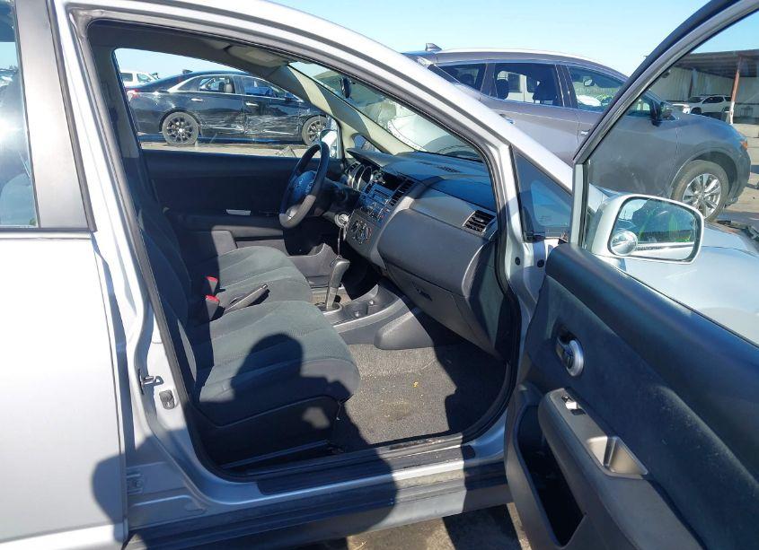 Photo 5 of 2010 Nissan Versa 1.8S (VIN 3N1BC1CP7AL373218)