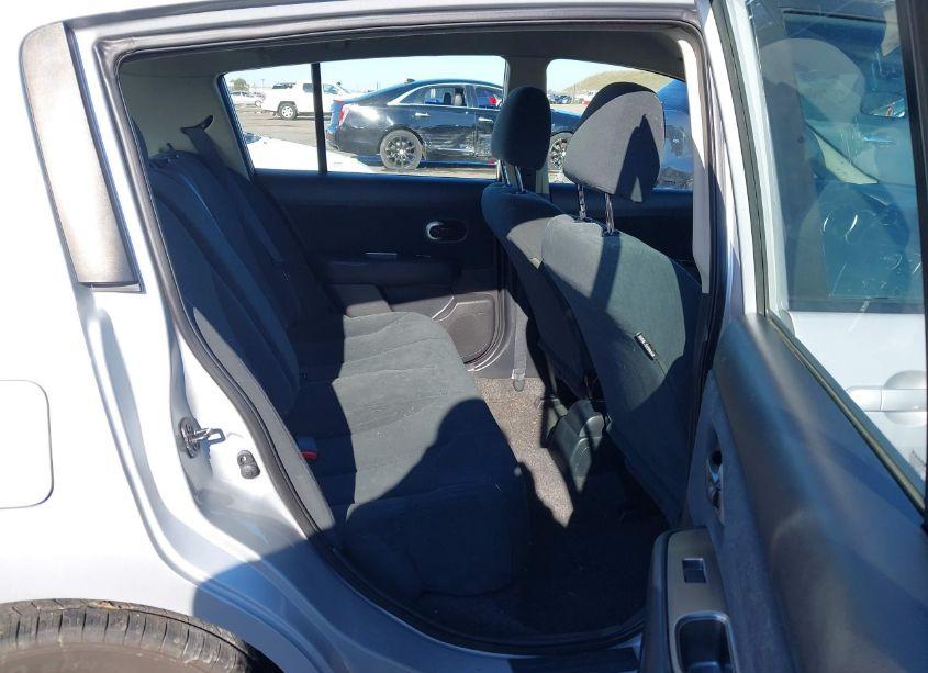 Photo 8 of 2010 Nissan Versa 1.8S (VIN 3N1BC1CP7AL373218)