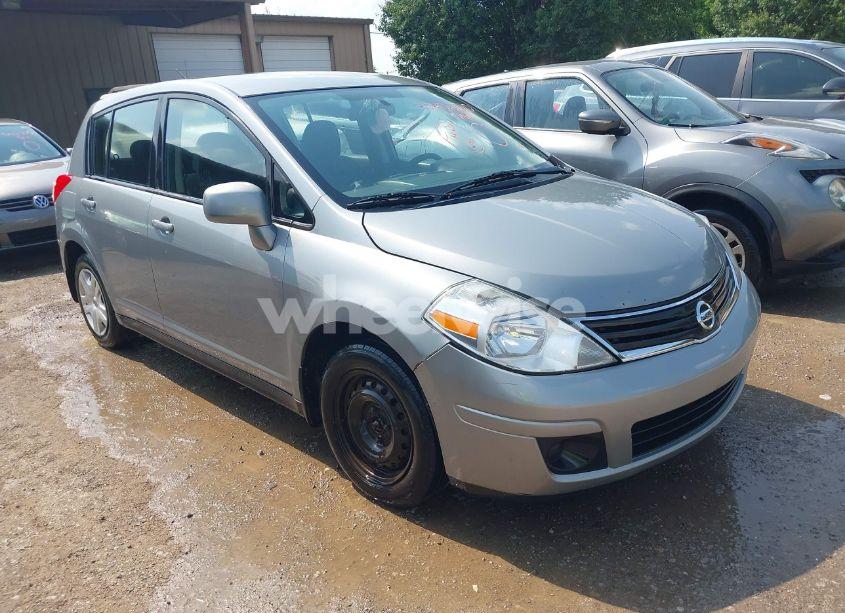 2010 Nissan Versa 1.8S (VIN 3N1BC1CP7AL430632) main photo