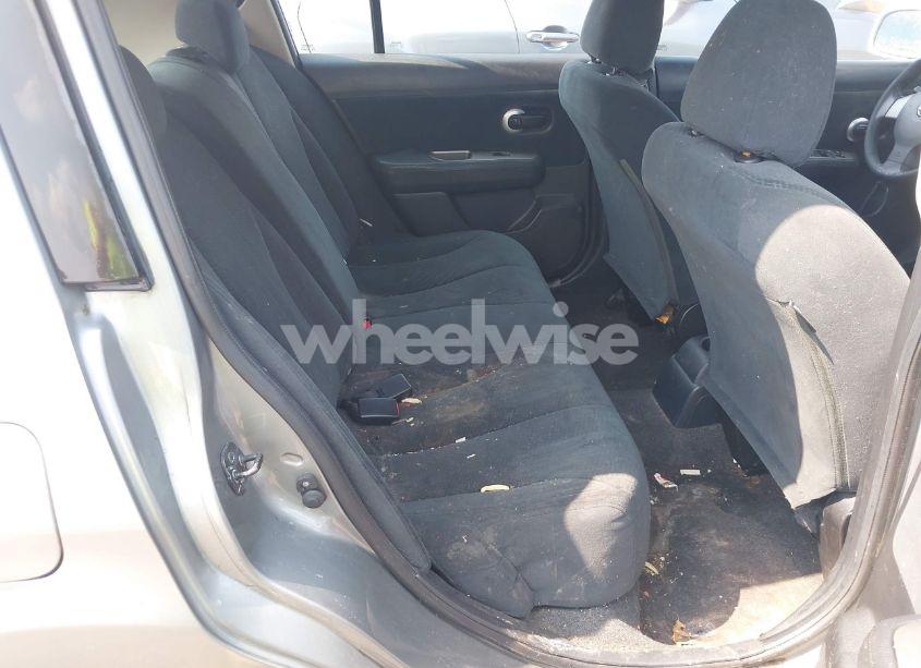 Photo 8 of 2010 Nissan Versa 1.8S (VIN 3N1BC1CP7AL430632)