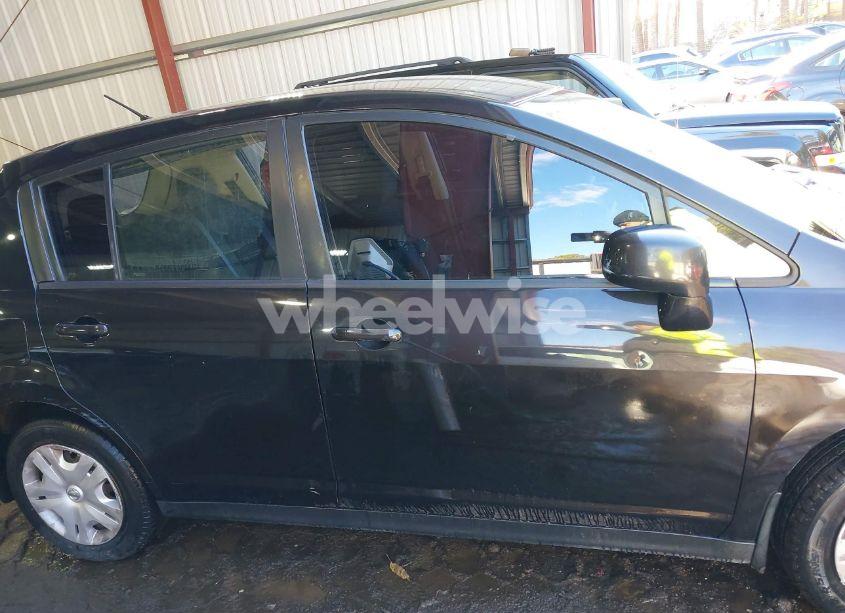 Photo 13 of 2011 Nissan Versa 1.8S (VIN 3N1BC1CP7BL513303)