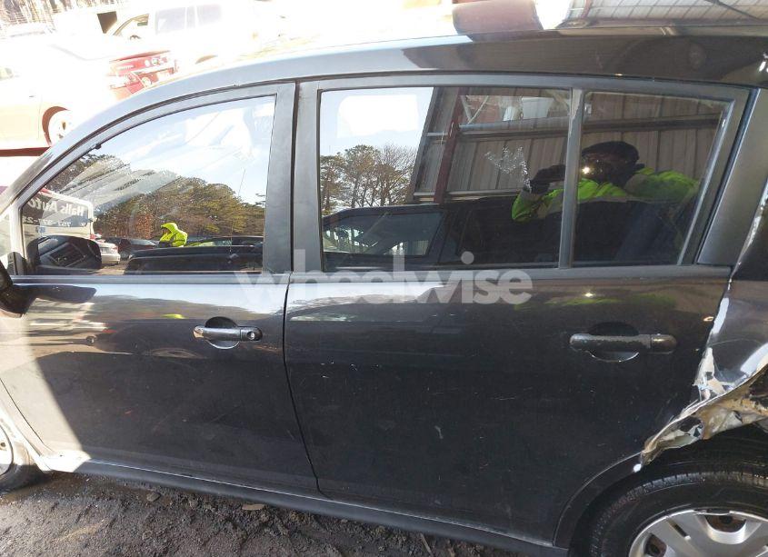 Photo 14 of 2011 Nissan Versa 1.8S (VIN 3N1BC1CP7BL513303)