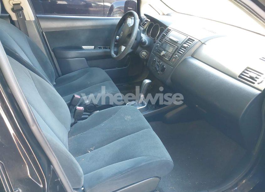 Photo 5 of 2011 Nissan Versa 1.8S (VIN 3N1BC1CP7BL513303)