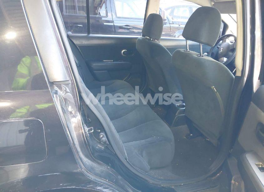 Photo 8 of 2011 Nissan Versa 1.8S (VIN 3N1BC1CP7BL513303)