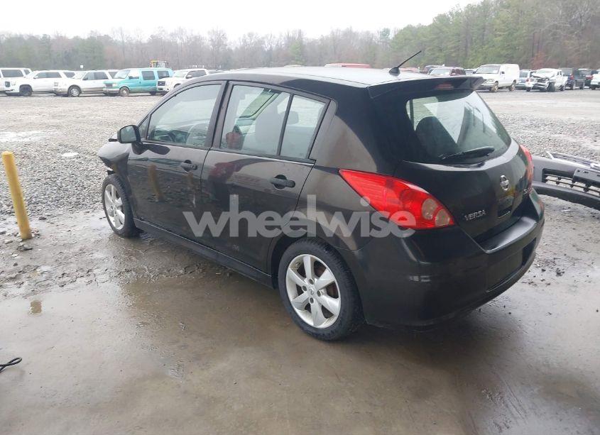 Photo 3 of 2010 Nissan Versa 1.8SL (VIN 3N1BC1CP8AL390979)