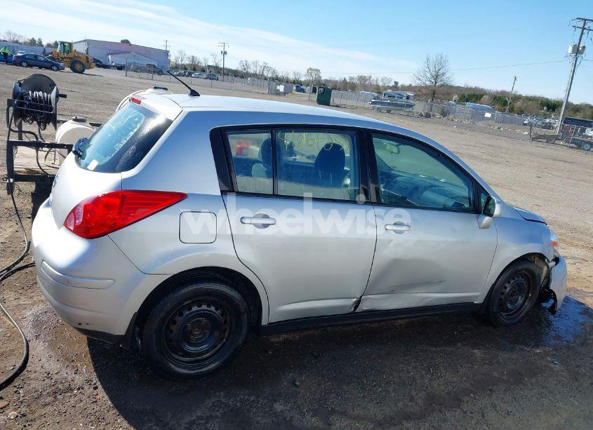 Photo 13 of 2010 Nissan Versa 1.8S (VIN 3N1BC1CP8AL430574)